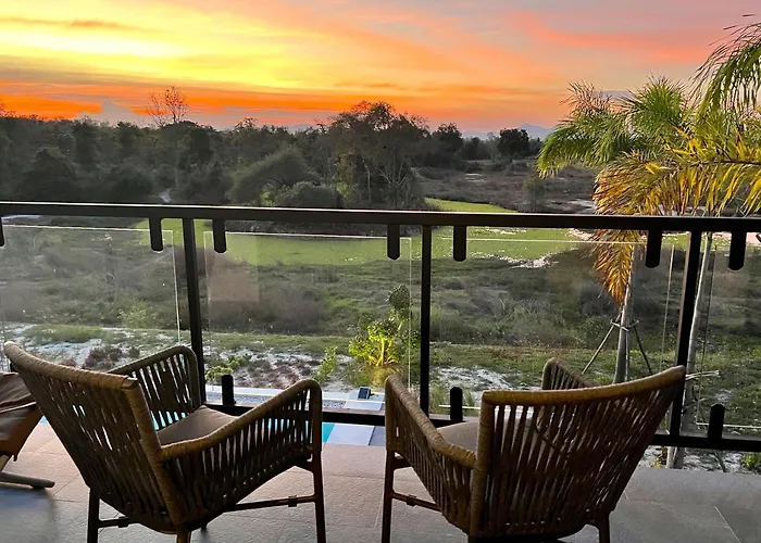 I Love Phants Lodge